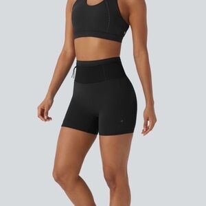 NWT Halara SpeedWave Black Tummy Control Bike Shorts XL